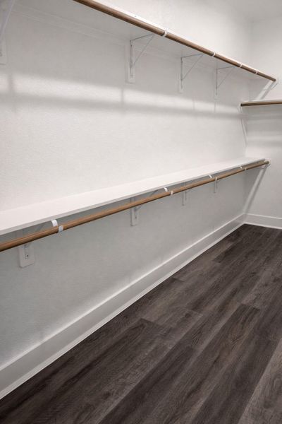 Spacious, unfurnished interior of a new home in , Houston (Image 18).