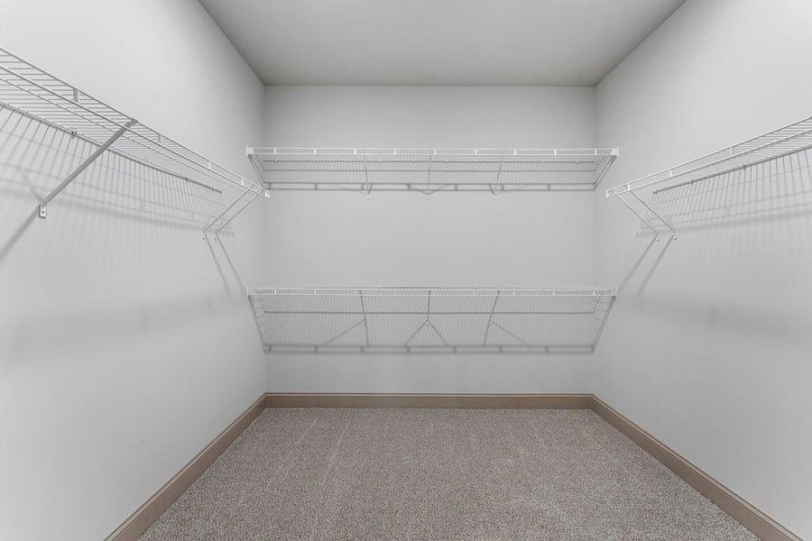 Spacious, unfurnished interior of a new home in , Waleska (Image 25).