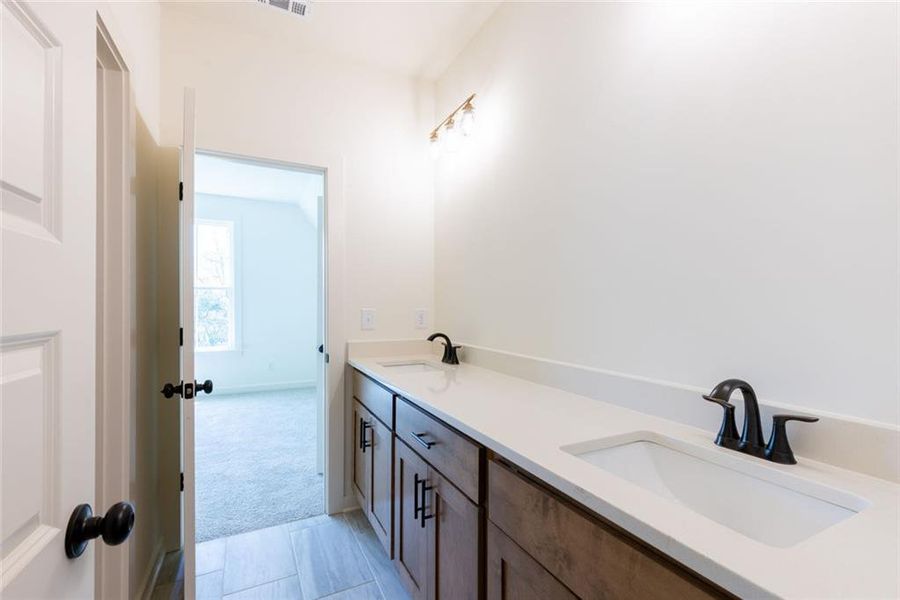 Furnished interior view inside a new home in , Gainesville (Image 15).