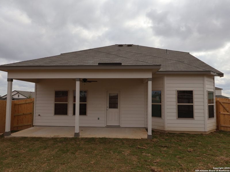 Exterior details and patio area of a home in Greenspoint Heights, Seguin (Image 26).