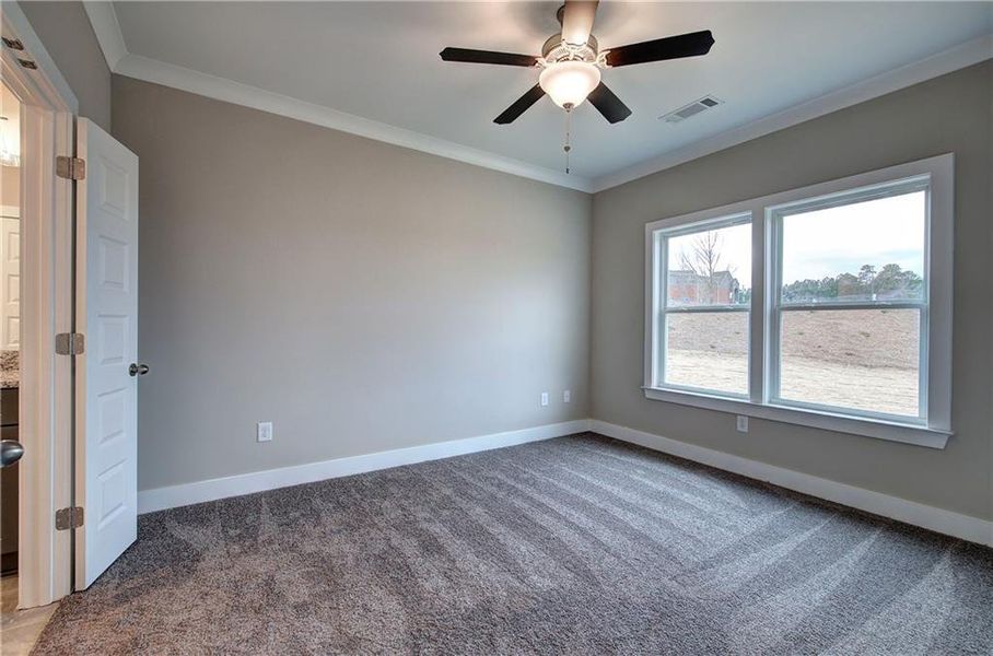 Spacious, unfurnished interior of a new home in , Cartersville (Image 13).