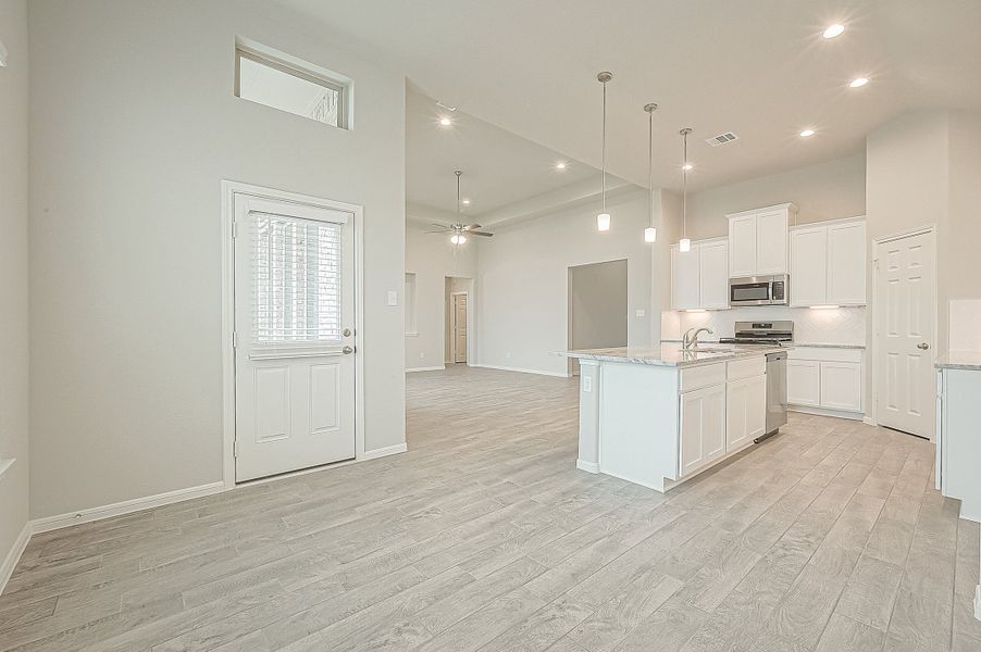 Image 55 representing the Floor Plan 2050 by Colina Homes in Grand Magnolia, Magnolia, TX.