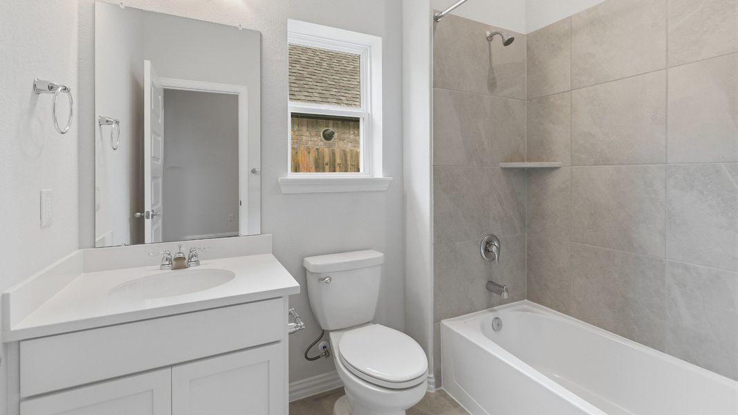 Furnished interior view inside a new home in Brookewater, Rosenberg (Image 7).