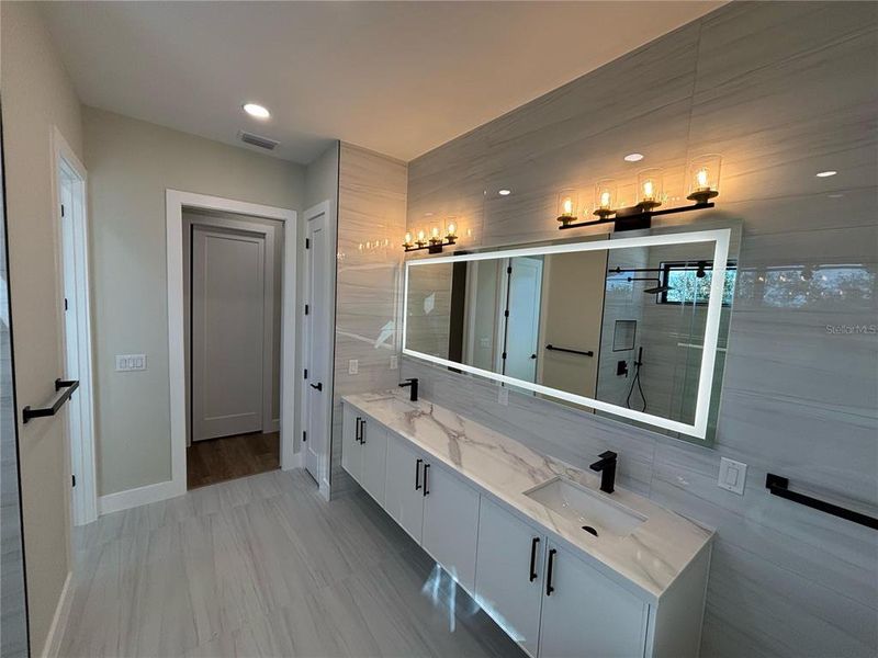 Furnished interior view inside a new home in , Port Charlotte (Image 12).