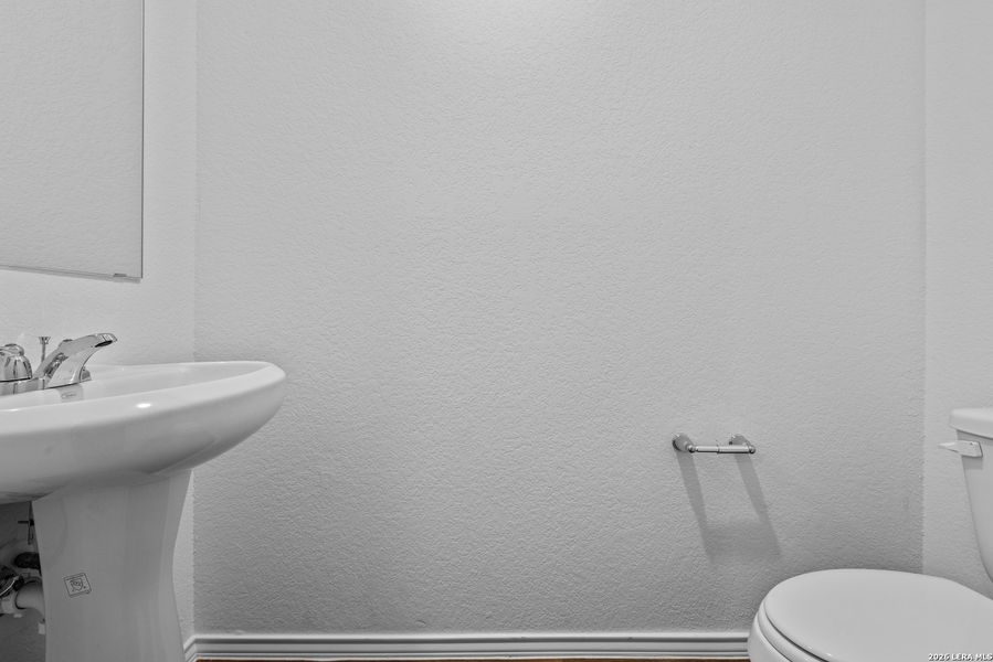 Close-up of interior finishes inside a home in Avenida, Converse (Image 10).