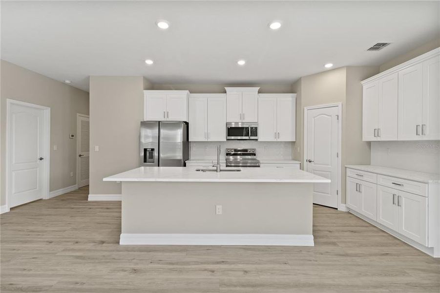 Furnished interior view inside a new home in , Leesburg (Image 10).