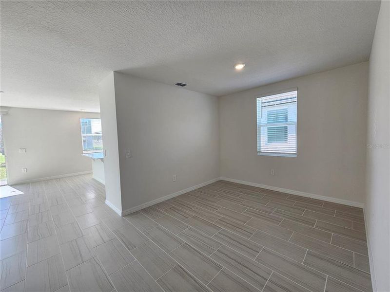 Spacious, unfurnished interior of a new home in Lawson Dunes - Signature Series, Haines City (Image 23).