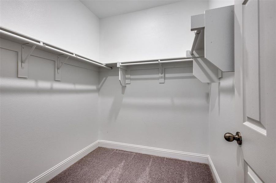 Spacious, unfurnished interior of a new home in Princeton Estates, Princeton (Image 29).