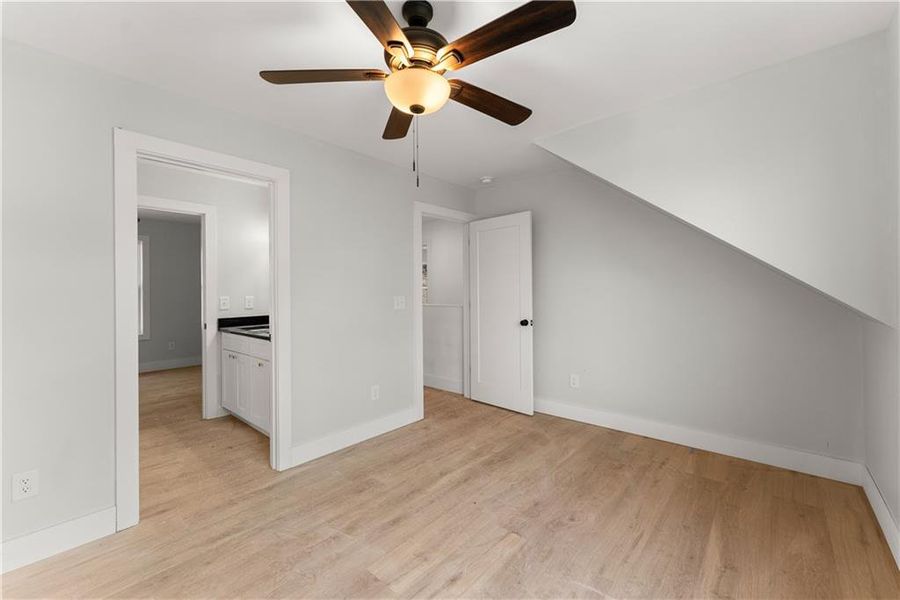 Spacious, unfurnished interior of a new home in , Cleveland (Image 26).