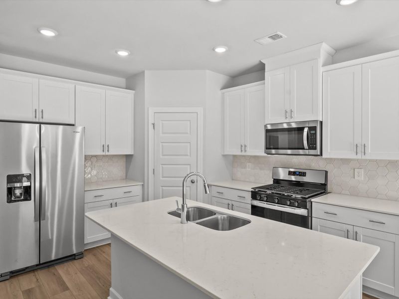 Furnished interior view inside a new home in Vickery Station, Woodruff (Image 3).
