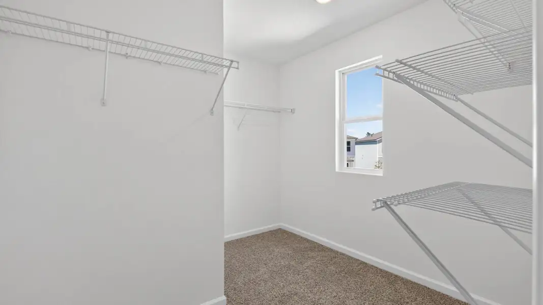 Spacious, unfurnished interior of a new home in The Arbors, Jacksonville (Image 17).