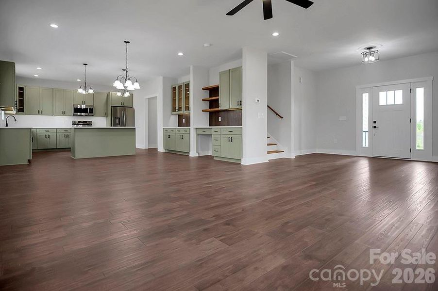 Spacious, unfurnished interior of a new home in , Shelby (Image 17).