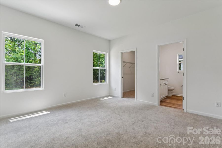 Spacious, unfurnished interior of a new home in , Salisbury (Image 13).
