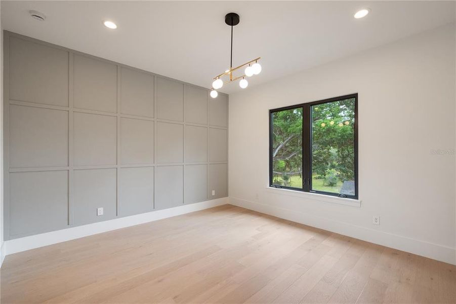 Spacious, unfurnished interior of a new home in , Windermere (Image 20).