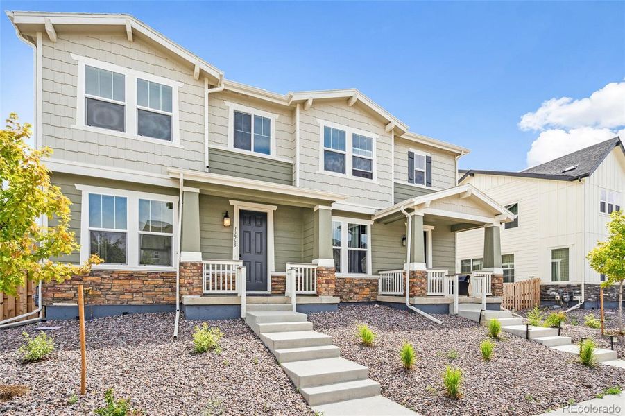 Image 18 of a home in Turnberry Villas.