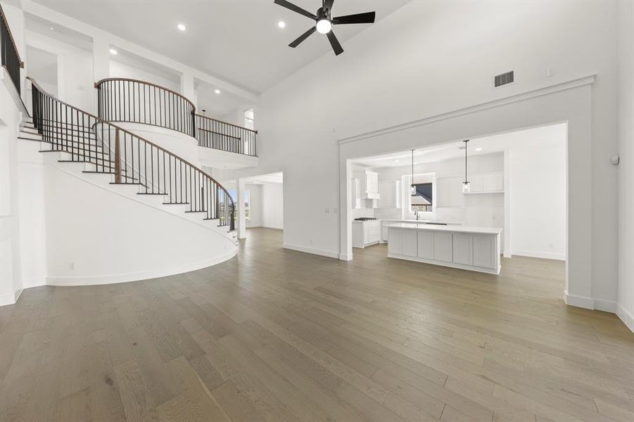 09. 9816 Aiken - Family (2)