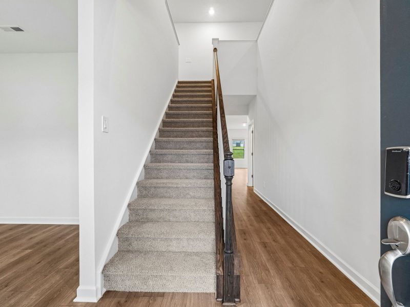 Spacious, unfurnished interior of a new home in Oxford Station, Salisbury (Image 11).