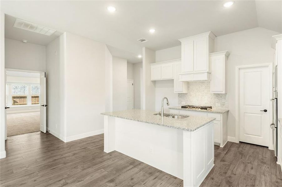 Furnished interior view inside a new home in Maplewood, Glenn Heights (Image 8).