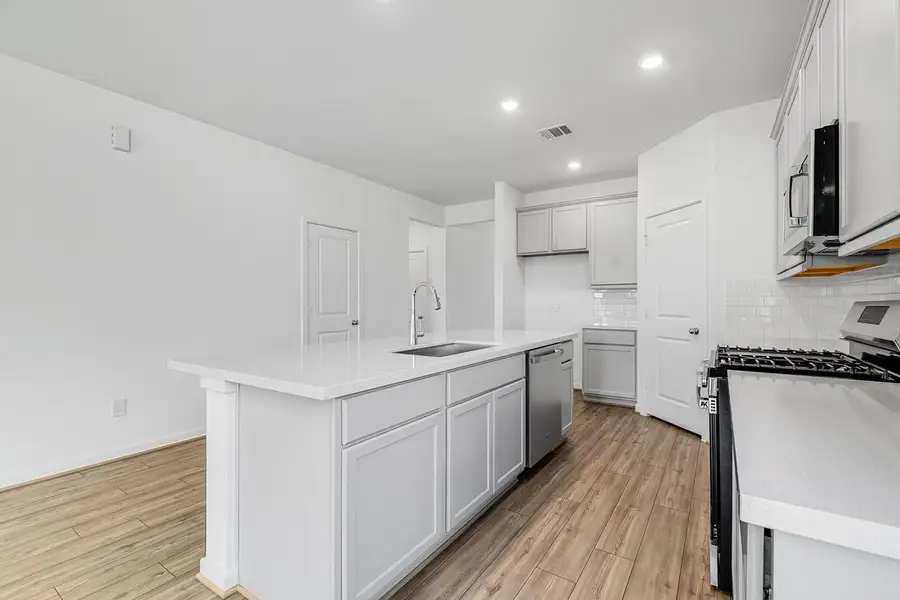 1127 Buffalo Run ~ Ready Now 1127 Buffalo Run ~ Ready Now