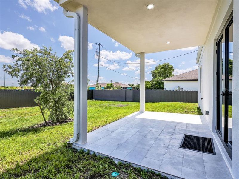 Exterior details and patio area of a home in , Cape Coral (Image 3). Exterior details and patio area of a home in , Cape Coral (Image 3).