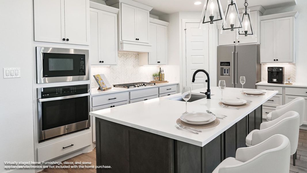 Furnished interior view inside a new home in 6 Creeks 60', Kyle (Image 4).