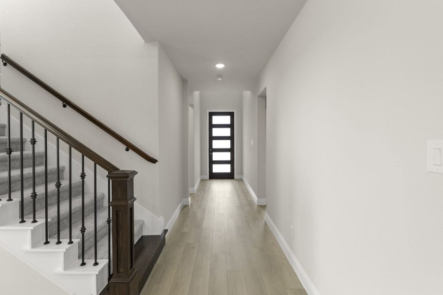 Representative unfurnished interior of a home built from the Timberline by Pacesetter Homes in La Terra at Uptown Celina, Celina (Image 11).