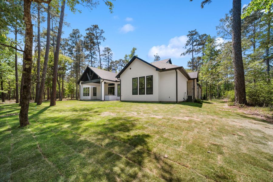 Front exterior of a new home in , Montgomery, TX, highlighting curb appeal (Image 25).