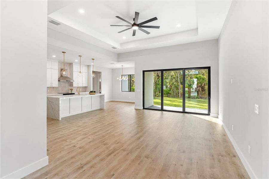 Spacious, unfurnished interior of a new home in , Port Charlotte (Image 68).