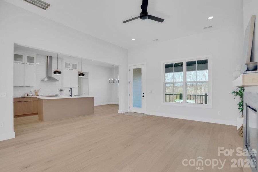 Spacious, unfurnished interior of a new home in , Lincolnton (Image 18).