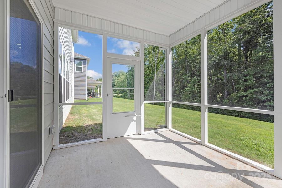 Image 41 of a home in Sylvan Creek.