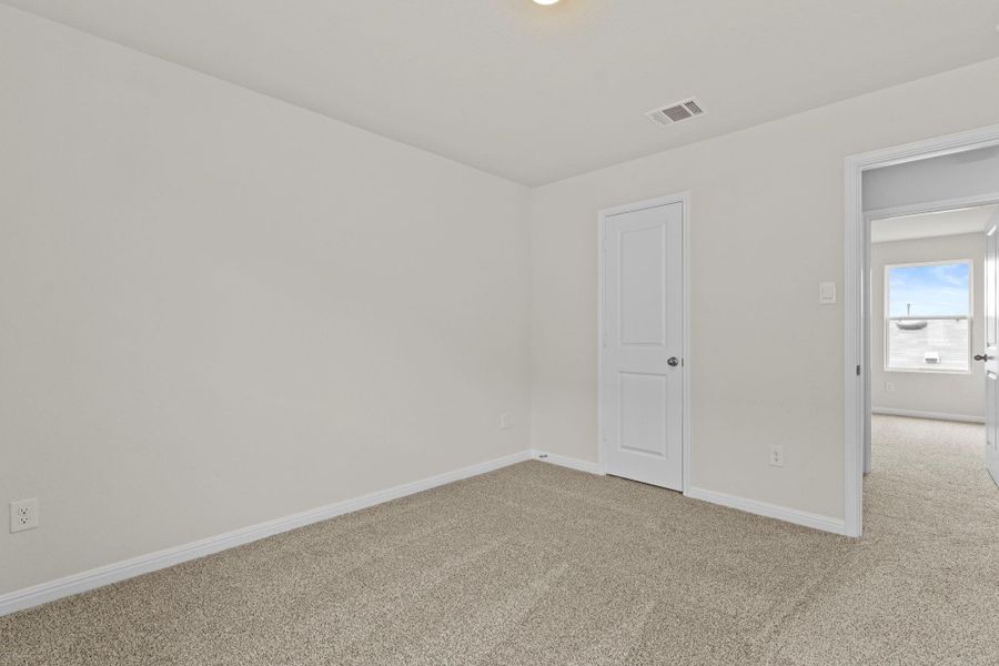 Spacious, unfurnished interior of a new home in Whisper South, San Marcos (Image 23).