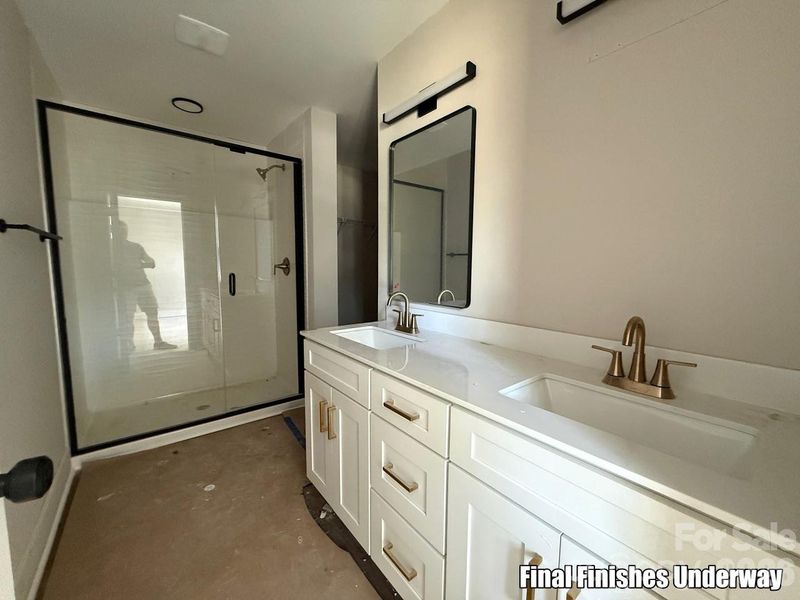 Image 13 of a home in .