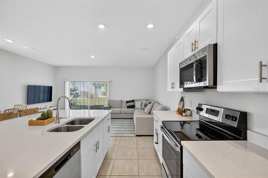 Furnished interior view inside a new home in , Kissimmee (Image 14).