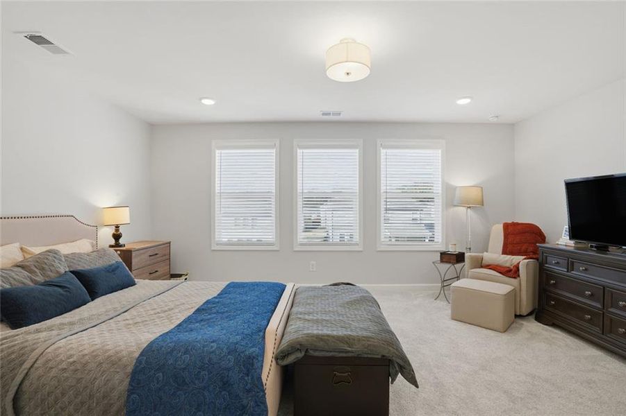 Furnished interior view inside a new home in Avenbrook, Mableton (Image 16).