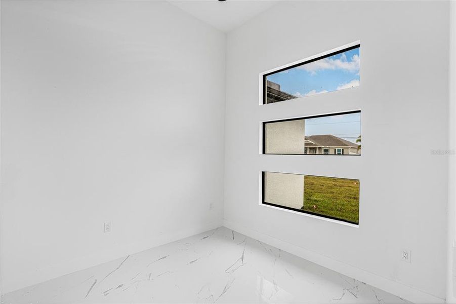 Image 19 of a home in .