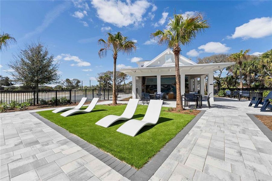 Community amenities in EvenTide, New Smyrna Beach (Image 29).