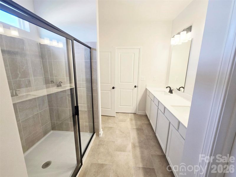 Furnished interior view inside a new home in Cedar Meadows, Monroe (Image 5).