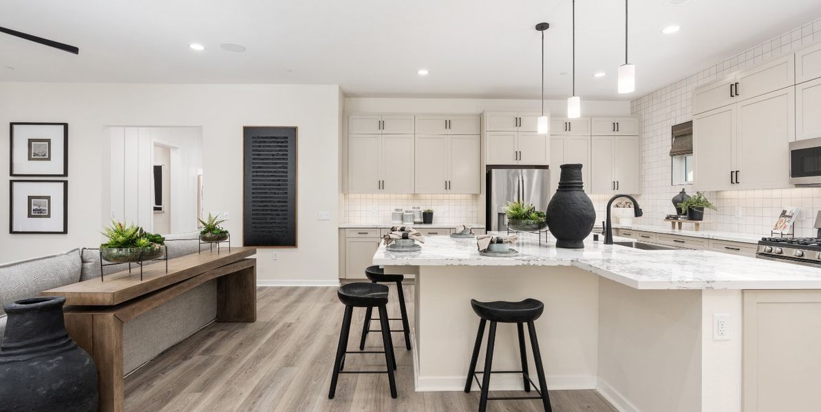 Summit at Cascade Landing - 1440x724 (14)