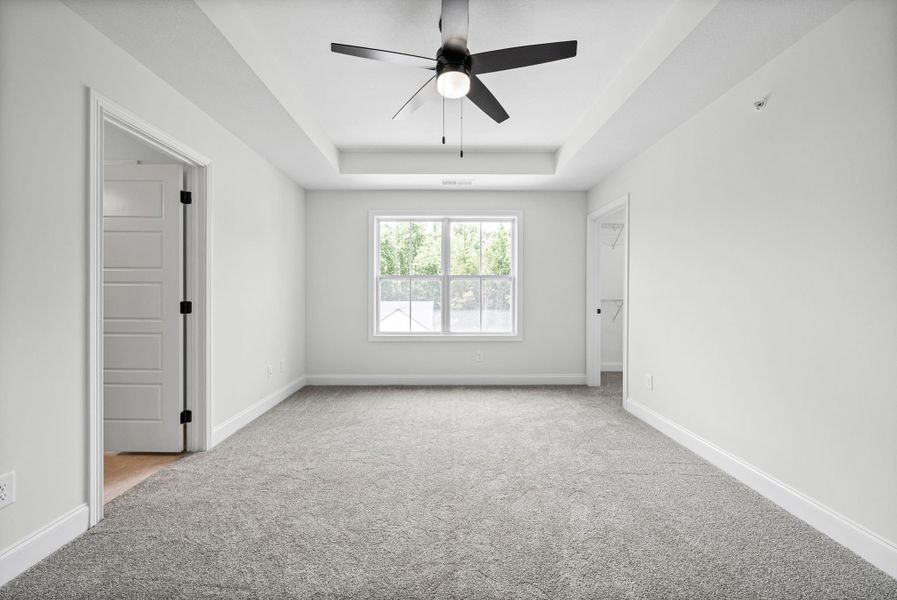 Spacious, unfurnished interior of a new home in New Hope Estates, Clarksville (Image 15).