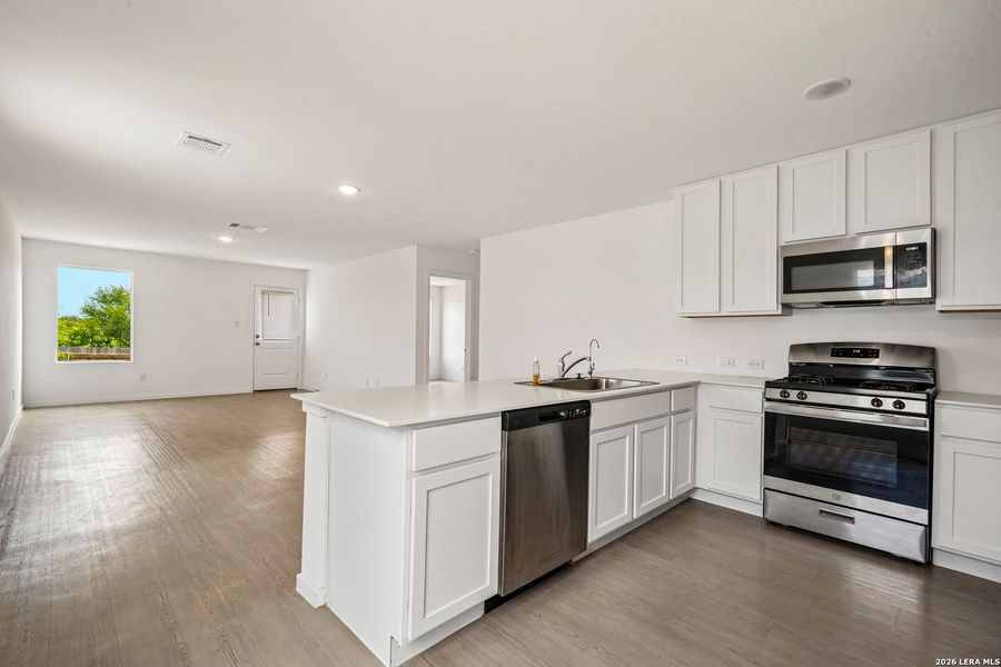 Furnished interior view inside a new home in , Marion (Image 9).