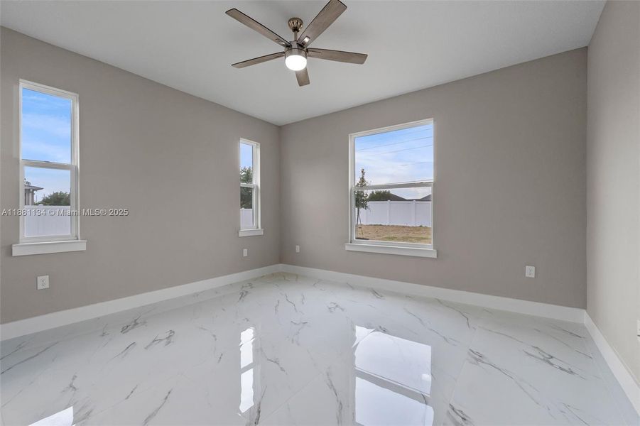 Image 34 of a home in .