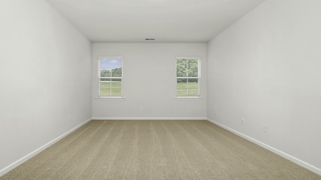 Spacious, unfurnished interior of a new home in Forest Creek, Winston-Salem (Image 19).