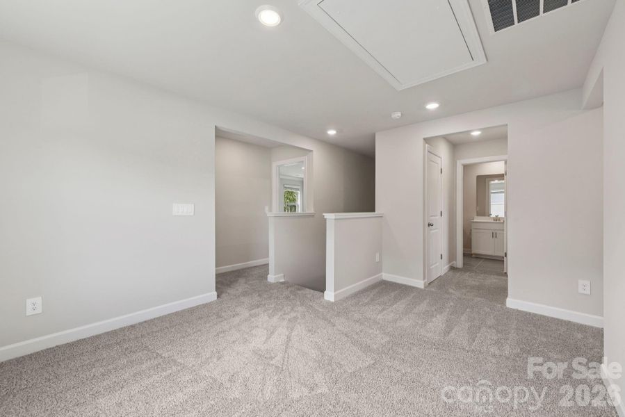 Photo is not of the actual home, but is an inspirational photo of builder’s model home and may depict options, furnishings, and/or decorator features that are not included Photo is not of the actual home, but is an inspirational photo of builder’s model home and may depict options, furnishings, and/or decorator features that are not included