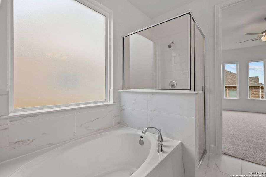 Image 29 of a home in Veramendi.