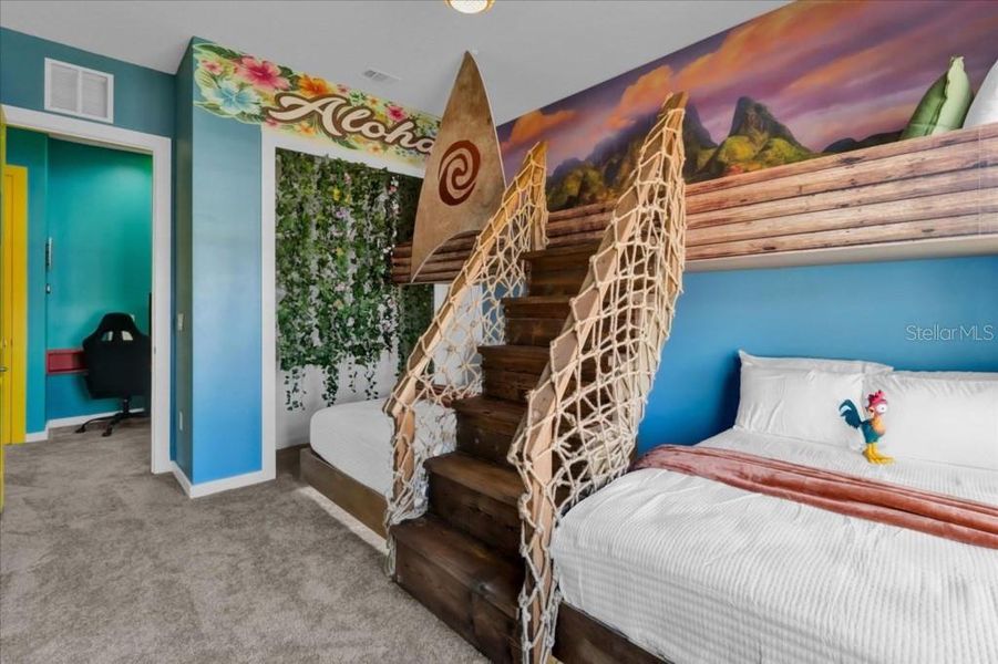 Furnished interior view inside a new home in , Kissimmee (Image 19).