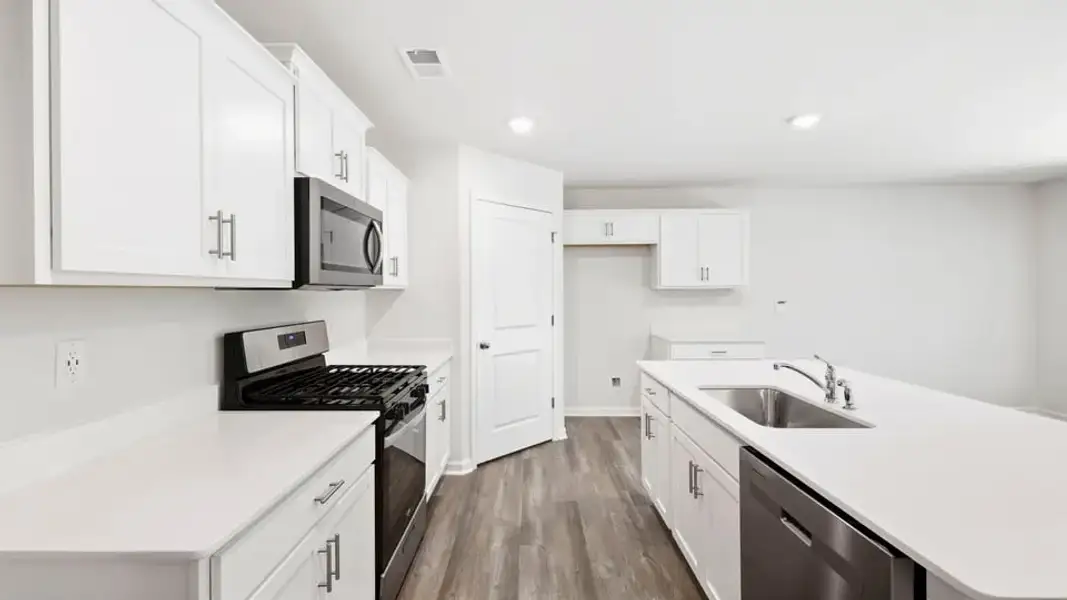 Furnished interior view inside a new home in Reedy Fork Place, Seneca (Image 10).