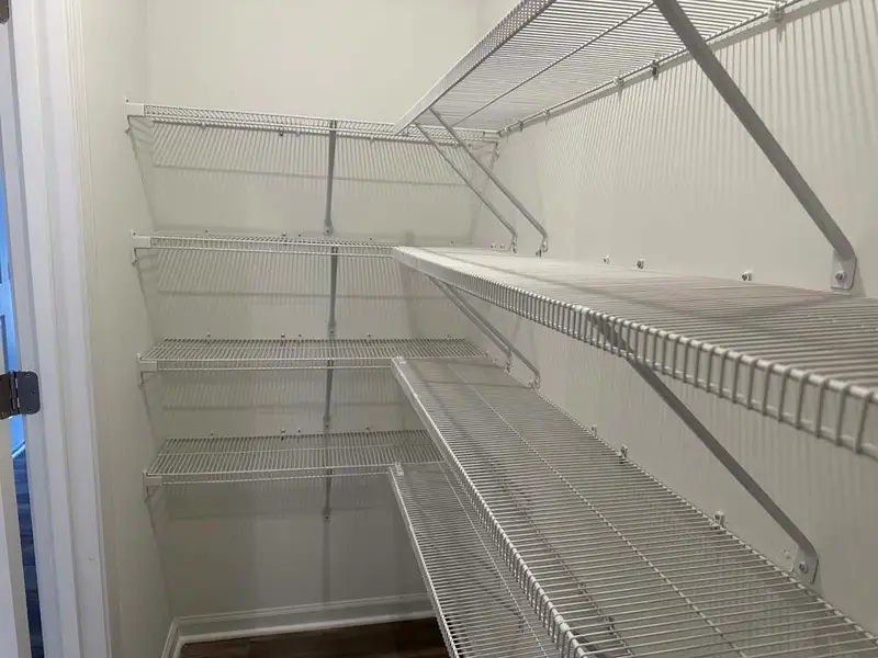 Spacious, unfurnished interior of a new home in Laurelwood, Douglasville (Image 8). Spacious, unfurnished interior of a new home in Laurelwood, Douglasville (Image 8).