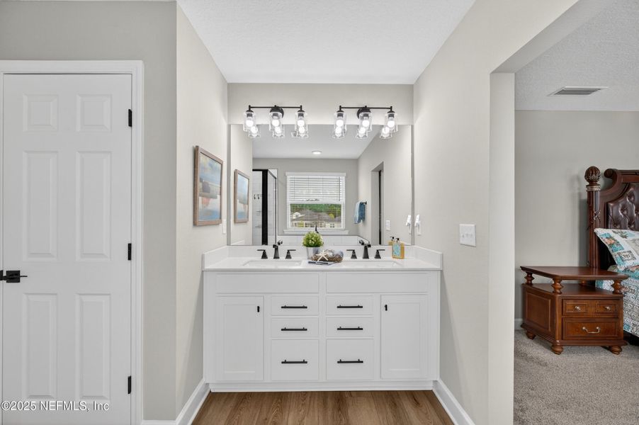 Furnished interior view inside a new home in , St. Augustine (Image 29).