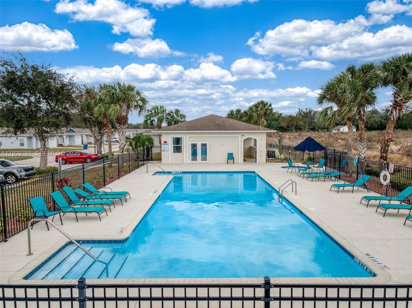 Community amenities in , Sebring (Image 30). Community amenities in , Sebring (Image 30).