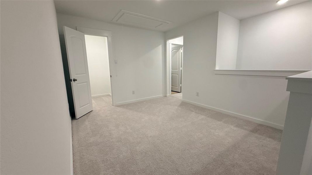 Spacious, unfurnished interior of a new home in Seven Oaks Townhomes, Tomball (Image 9). Spacious, unfurnished interior of a new home in Seven Oaks Townhomes, Tomball (Image 9).
